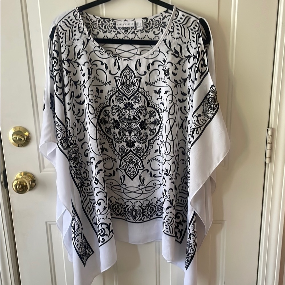 Susan Graver Elegant Black and White Patterned Women's Top Size L